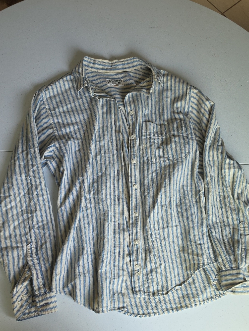 Vintage L.L. Bean Blue and White Striped Cotton Button-Down Shirt #E11